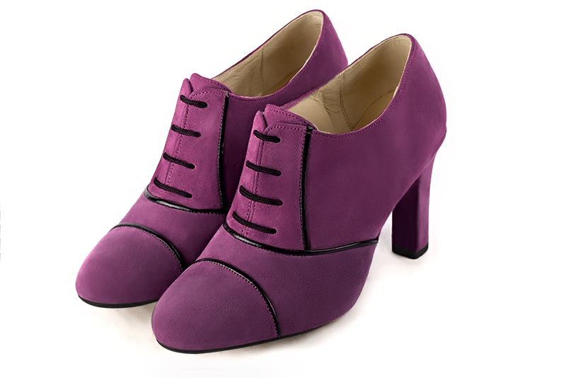 Derbies et Richelieu femme classiques et l gants en violet